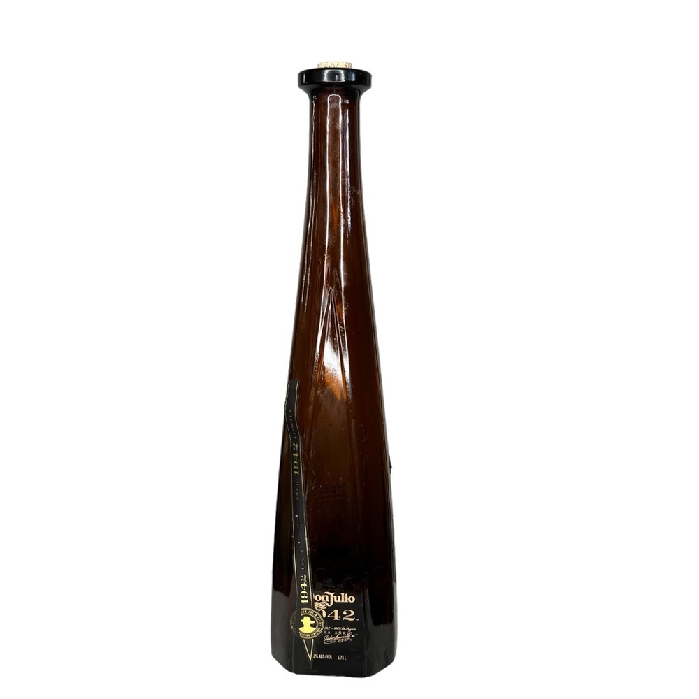 Don Julio 1942 Tall‎ Bottle